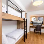 Austria Apartmán *